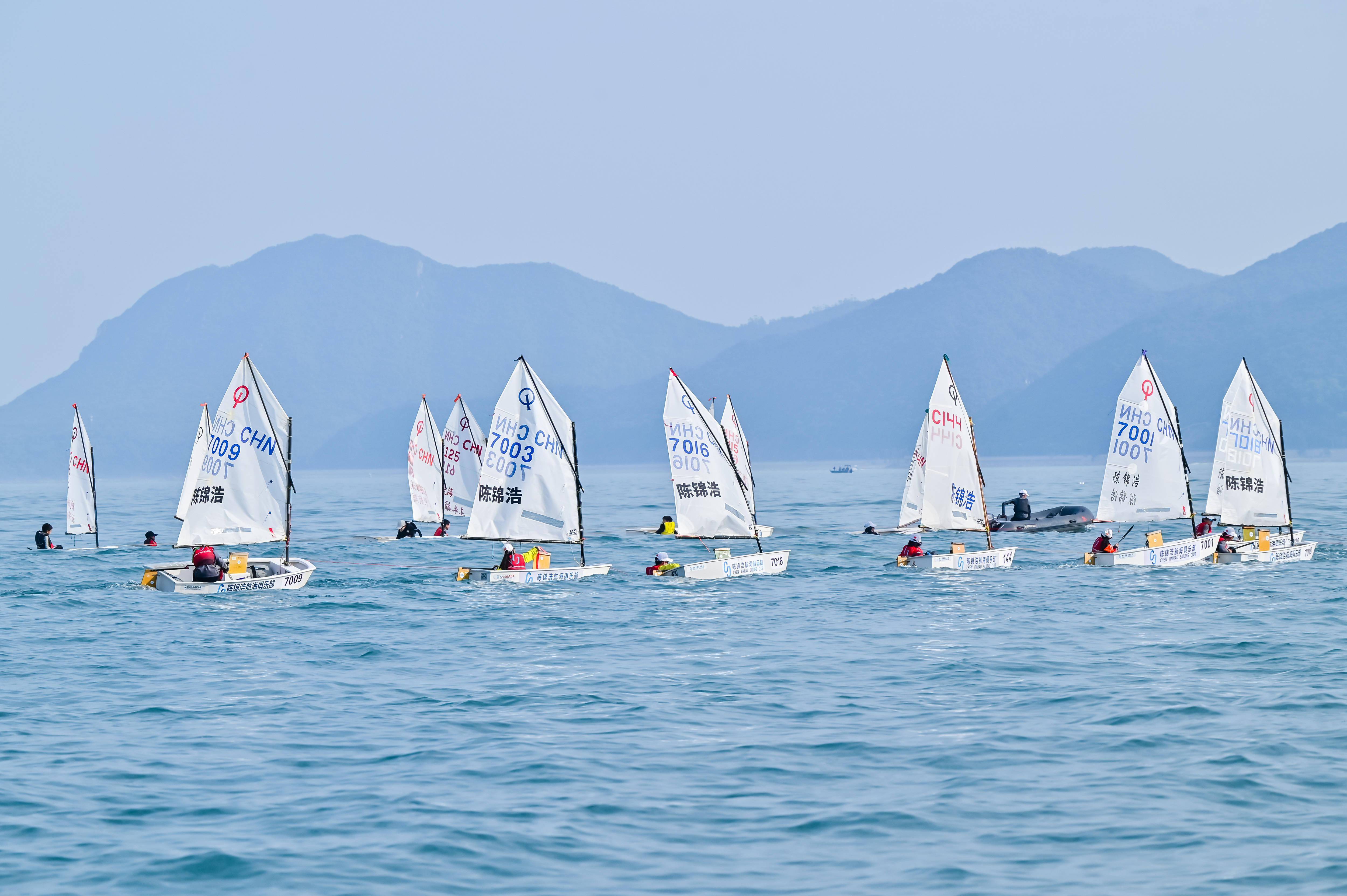 九游下载官网-海外帆船挑战赛，海上风云变幻的精彩较量