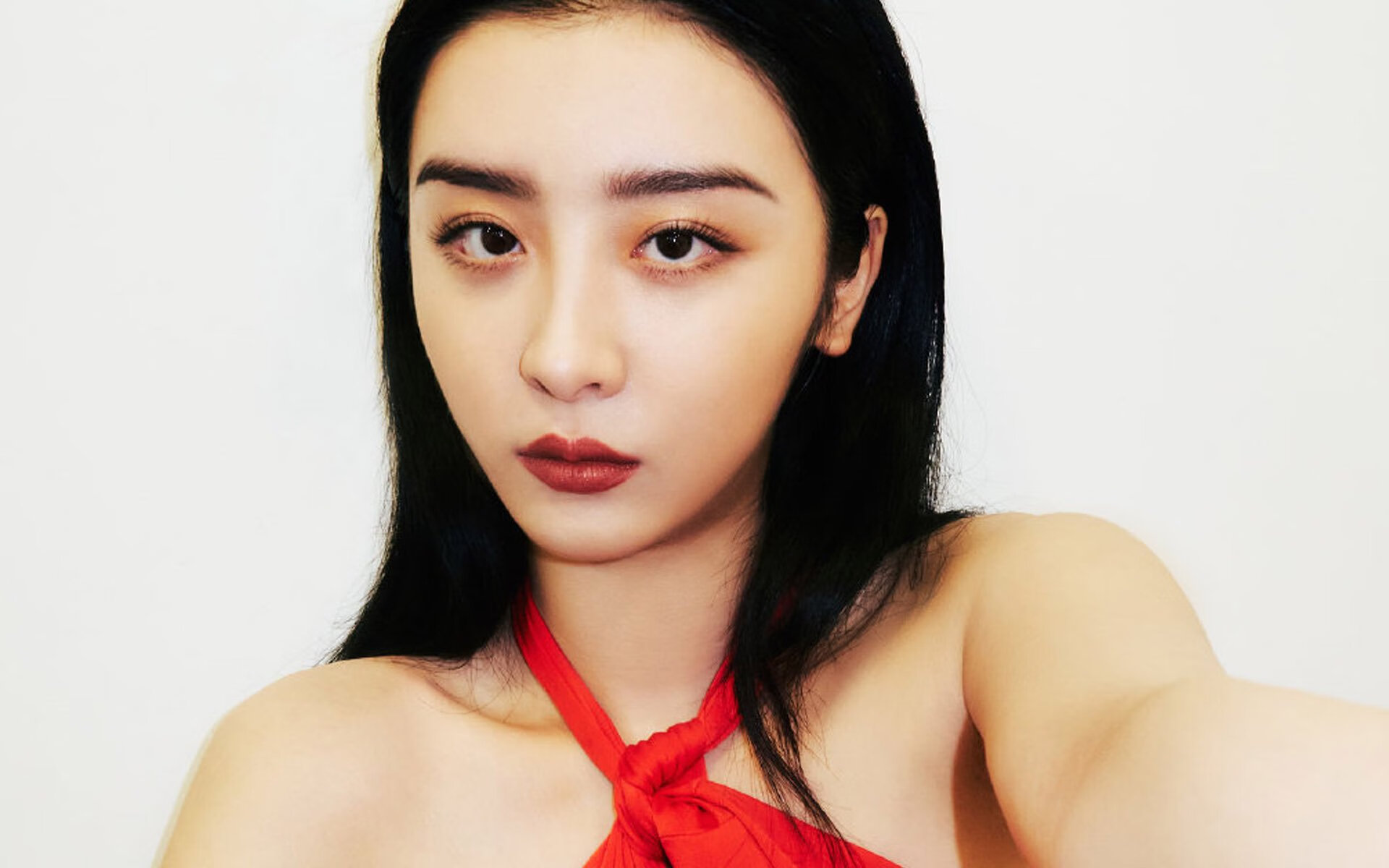 南美舞台：巴西女足载誉挑战法国队，巴西国际女足